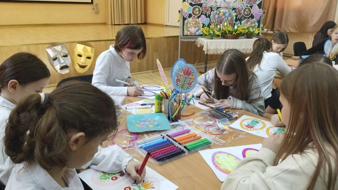 В преддверии Пасхи ученики всей параллели 4-х классов под руководством учителя  начальных классов Са