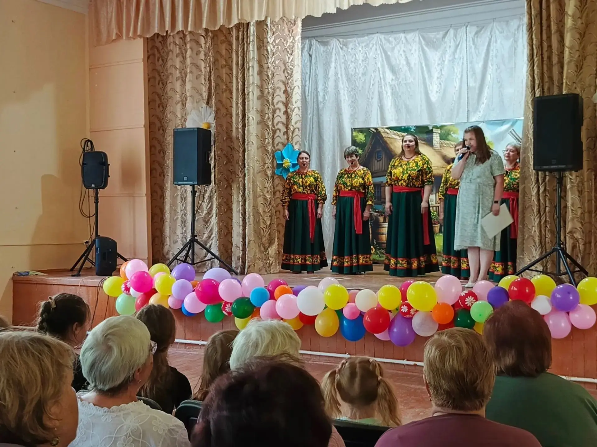 🌟В Алексинском районе продолжается реализация социально значимого проекта «Лето во дво...
