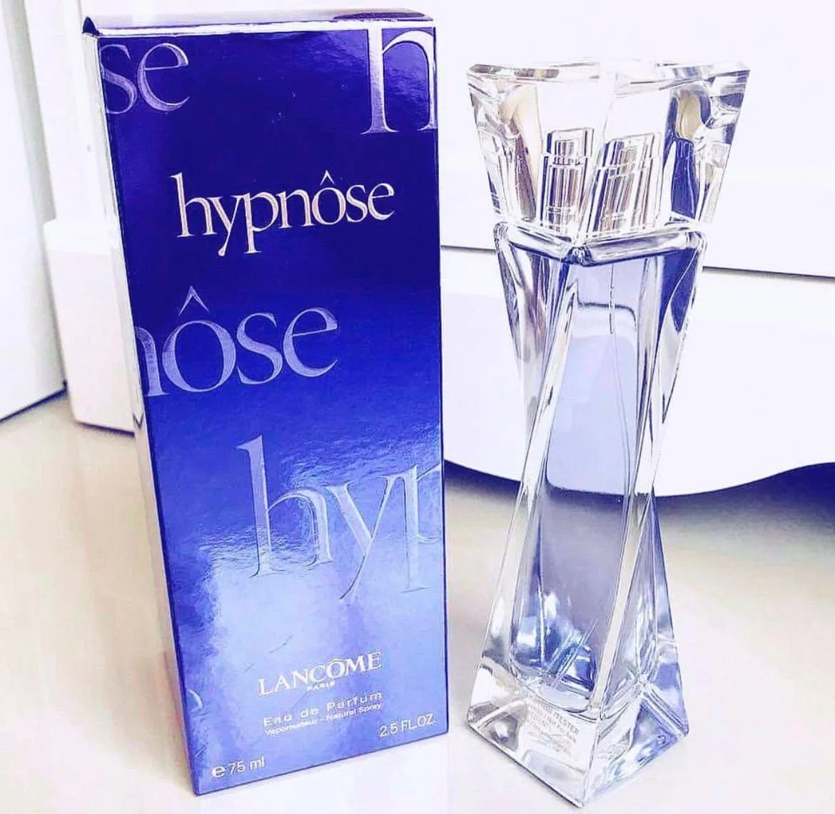 Lancôme Hypnose / Гипноз 

Это один из классических ароматов. Элегантный, женственный, ванильный, те