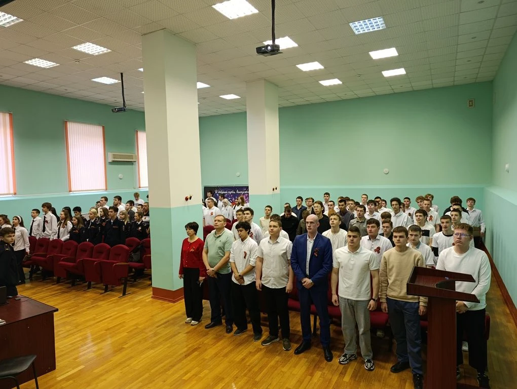 🇷🇺🕯️ Сегодня в ГАПОУ "ОАТК им. В.Н. Бевзюка"   прошёл важный разговор о последствиях фашизма и нациз