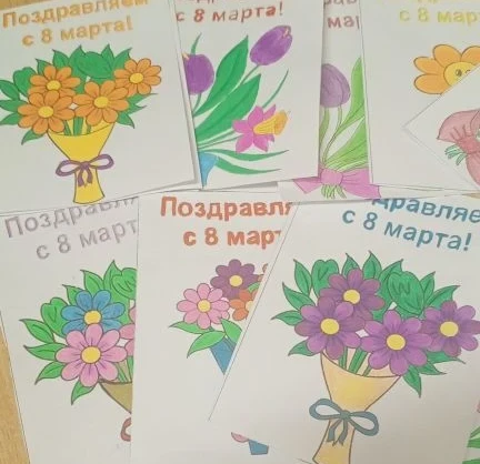6 марта в школе №30 состоялся праздник «Весенняя мелодия», посвящённый Международному женскому дню. 
