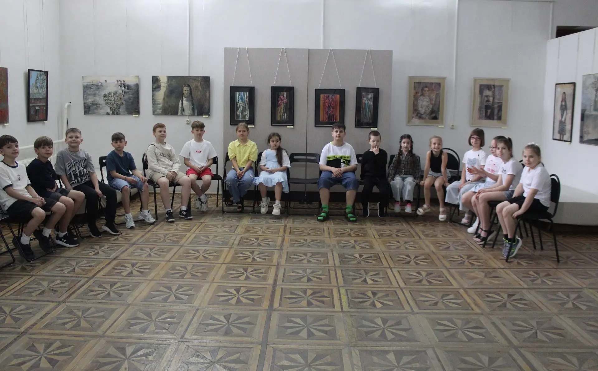 👫Продолжаются летние каникулы. И сегодня нас посетили дети, посещающие центр развития ...