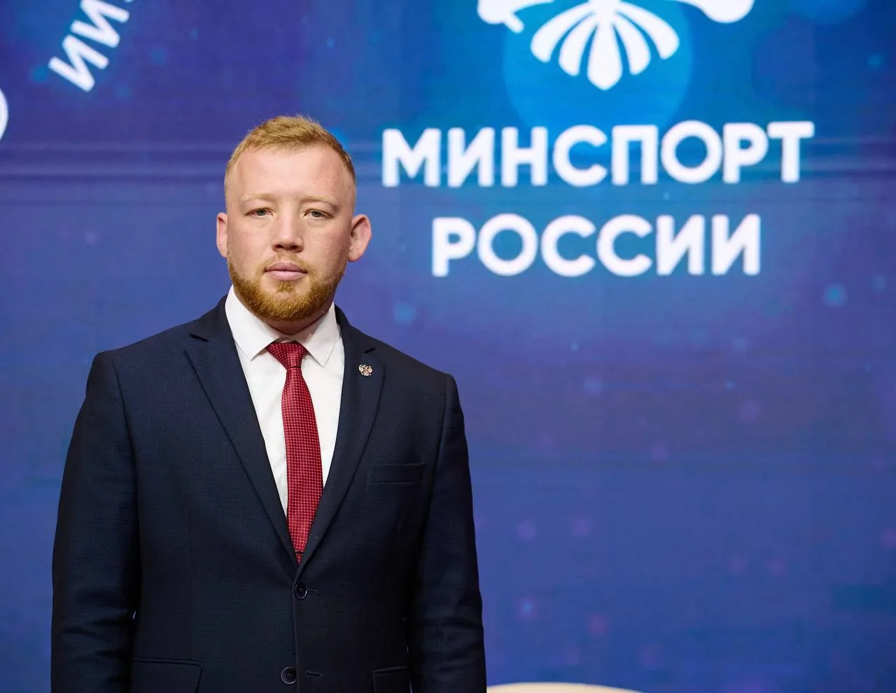 Президент России Владимир Владимирович Путин поздравил в Кремле выпускников программы «Время героев»