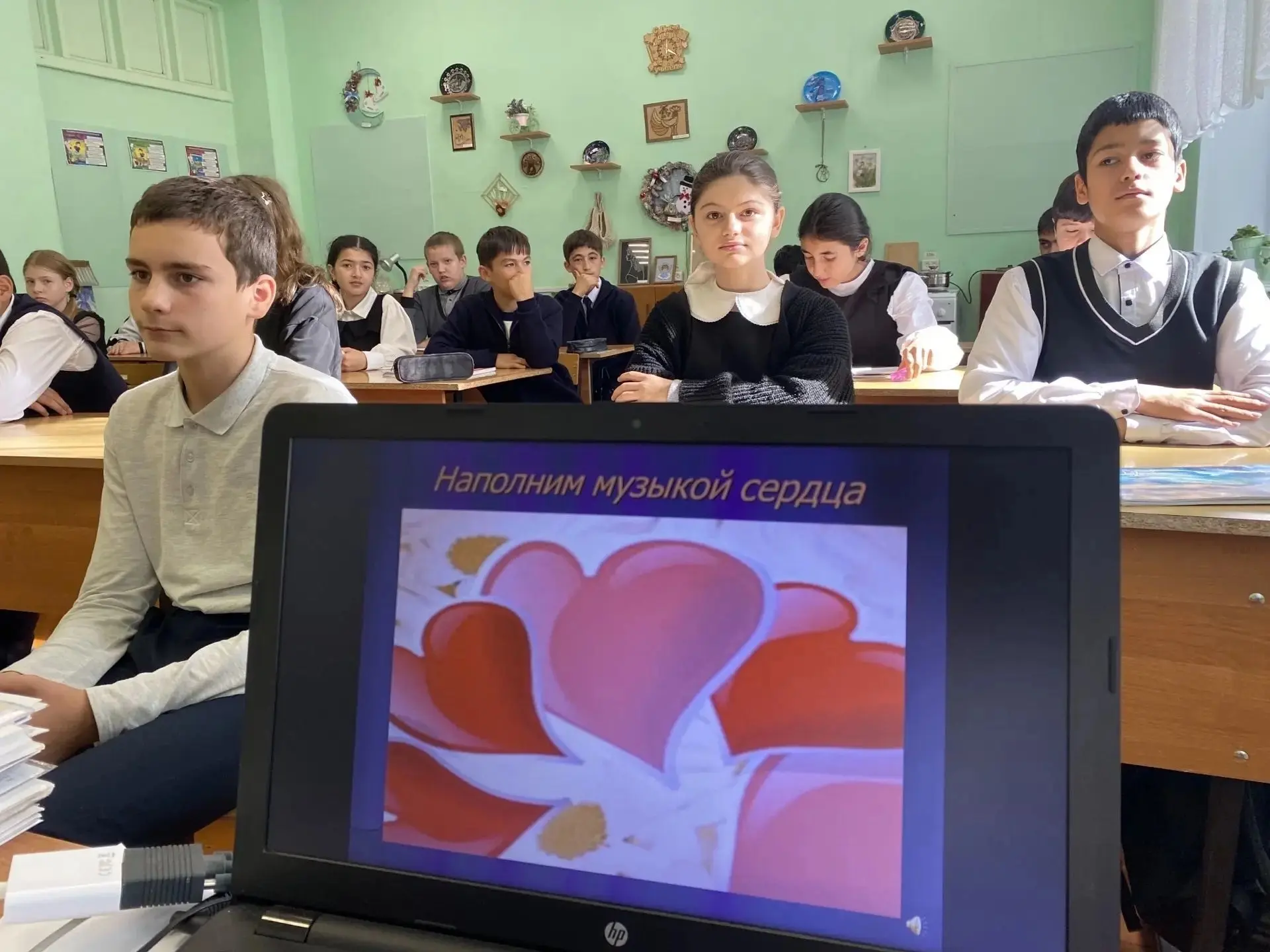 🎶 1 октября — Международный день музыки.