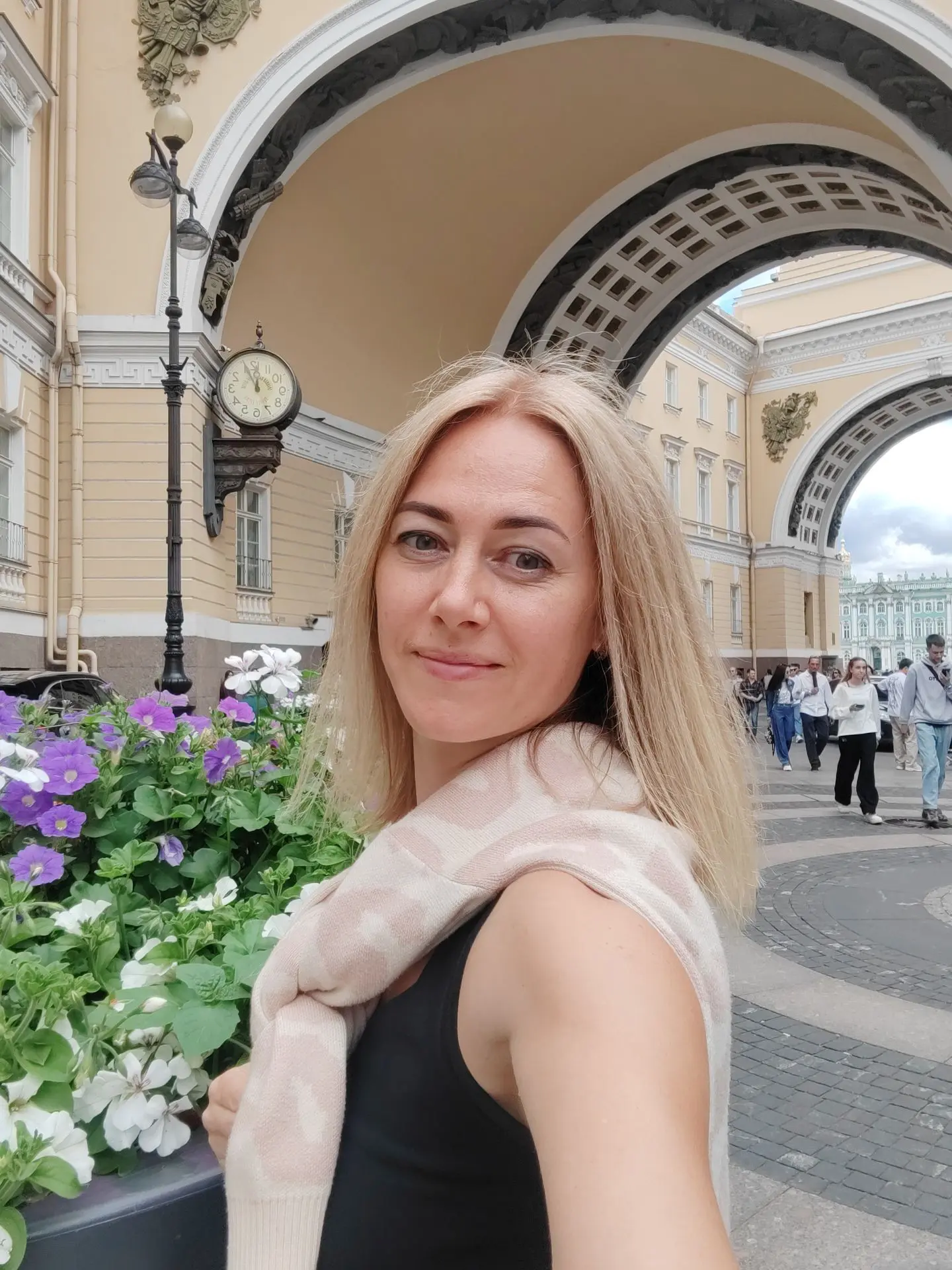 🧩 Давайте знакомиться!