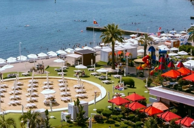 #СОЧИ

  Ищете идеальный отдых в центре Сочи ?🌴🍉☀️ 
  И не дорого ?
  Это ко мне! 
89609752826 кон