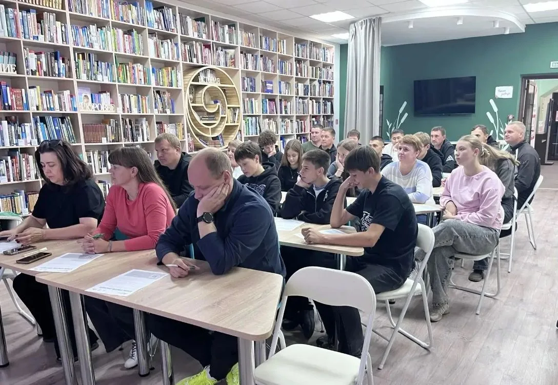 В Краснозерской центральной библиотеке провели "Спортивный диктант".