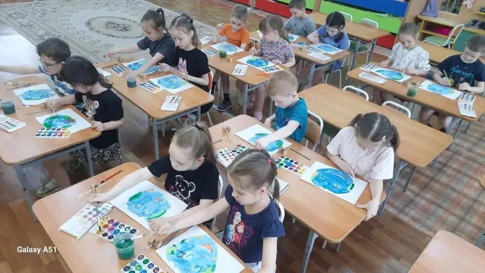 🌍Сегодня в дошкольном отделении прошёл замечательный тематический день, посвящённый Дню Земли. Этот 