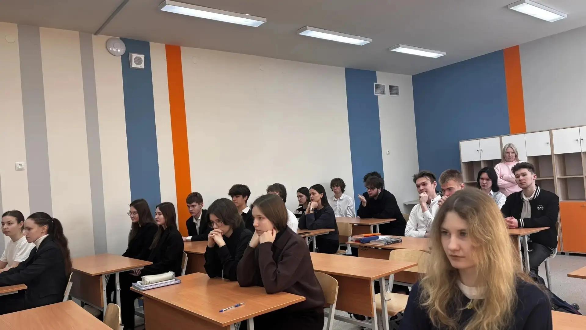 Профориентационная беседа для 10–11 классов  Сегодня с учащимися 10-х и 11-х классов прошла профорие