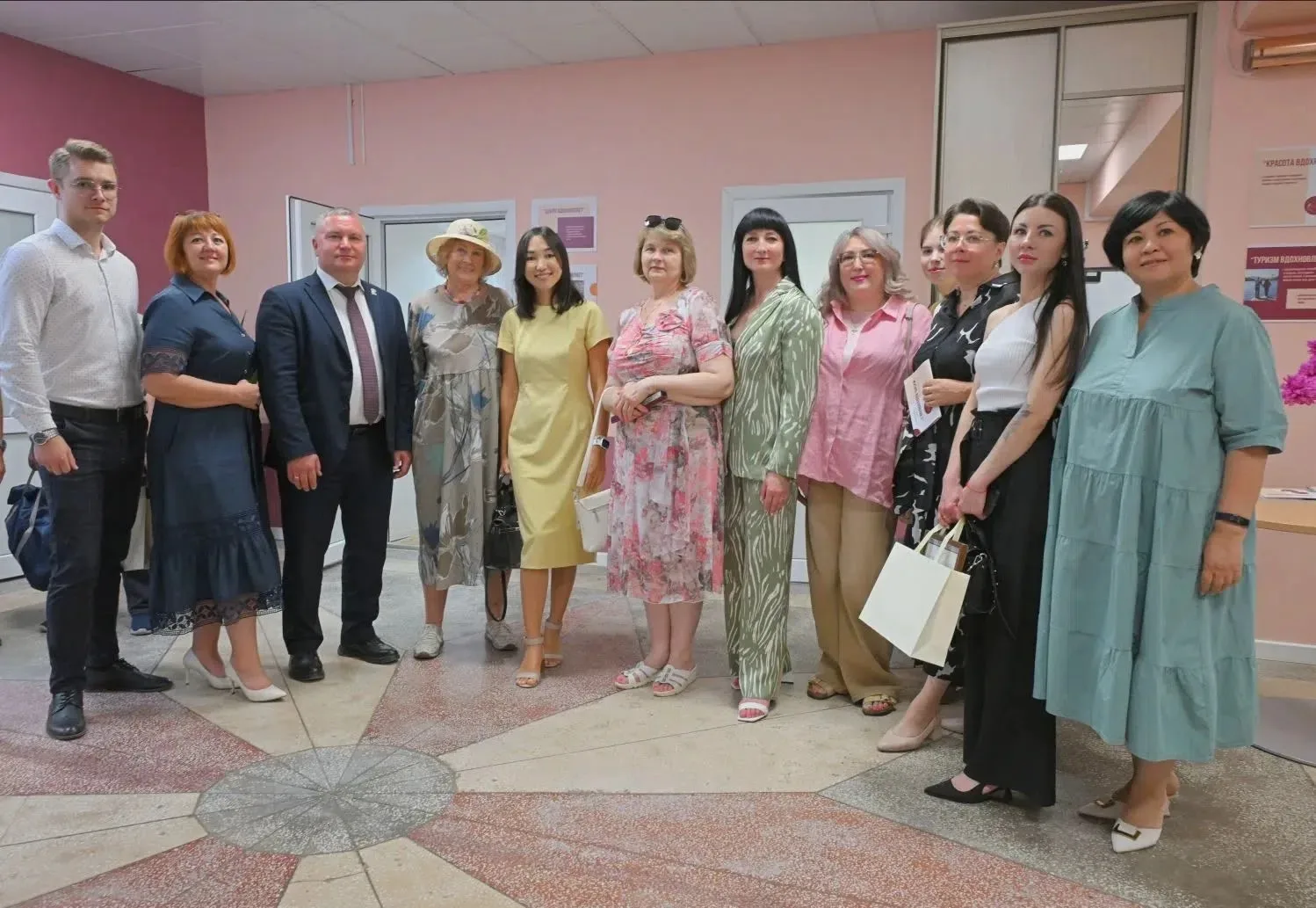 В Омске на базе БУ «КЦСОН «Вдохновение» открылся региональный ресурсный центр «Активное долголетие»,
