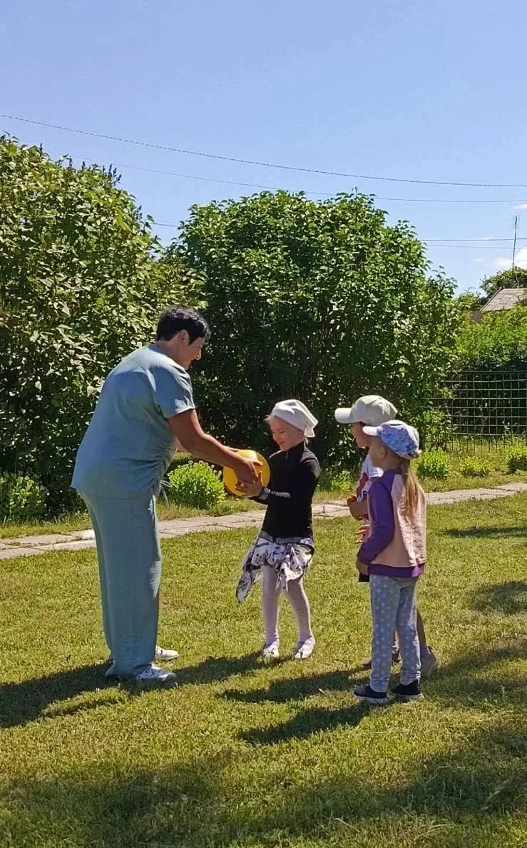 🎈 Праздник воздушных шаров в детском саду! 🎈

  Сегодня наш детский сад превратился в настоящую ст