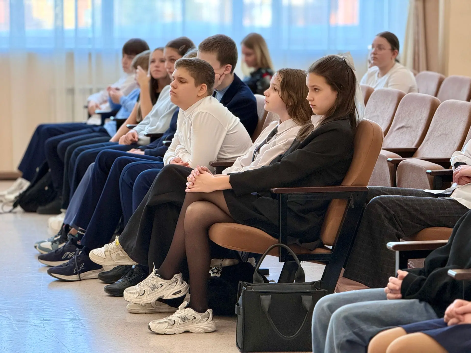 В МБОУ ЦО № 58 «Поколение будущего» прошли итоговые линейки, на которых были подведены результаты тр