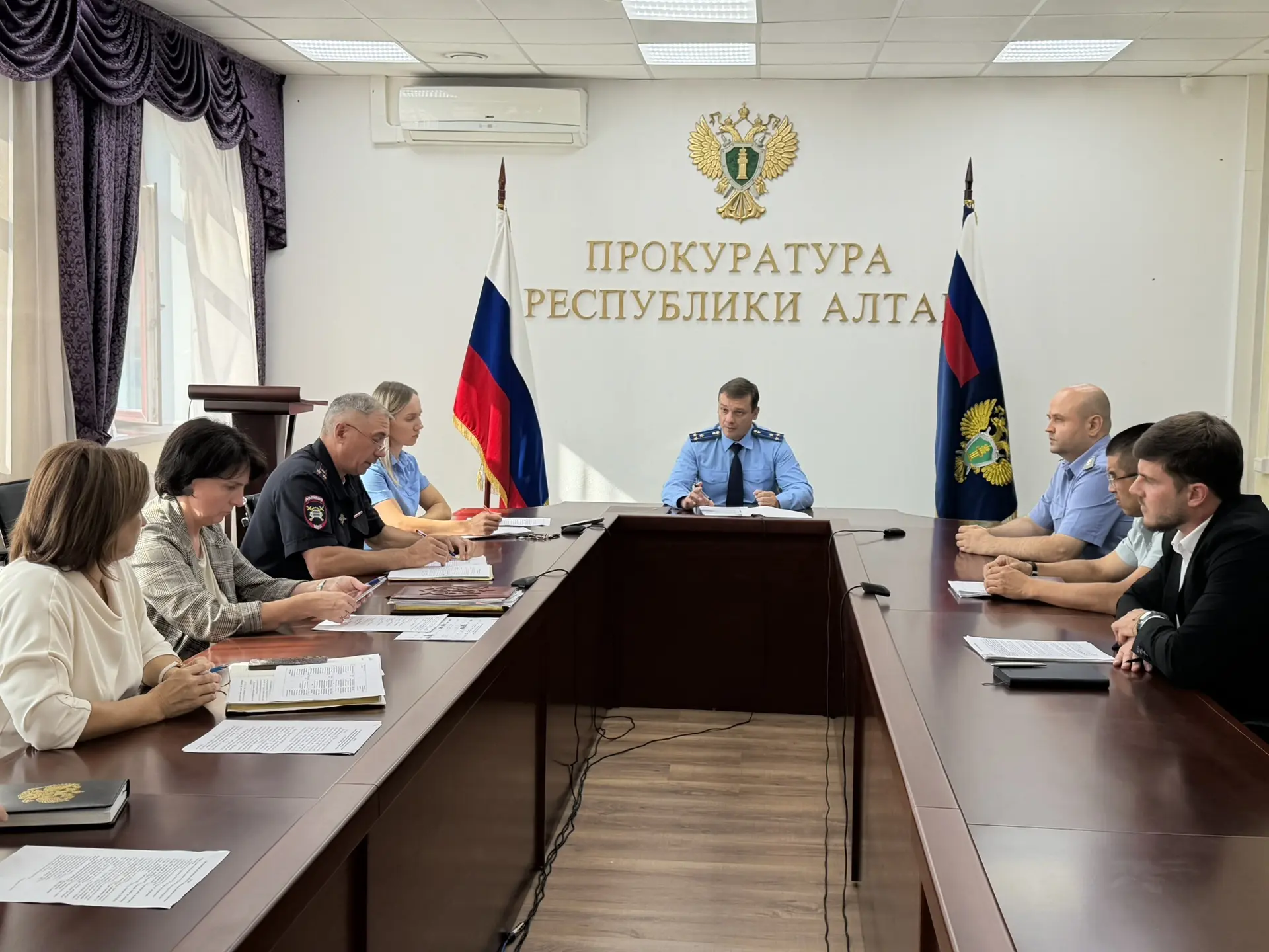 Вопросы обеспечения безопасности дорожного движения обсудили на очередном заседании меж...