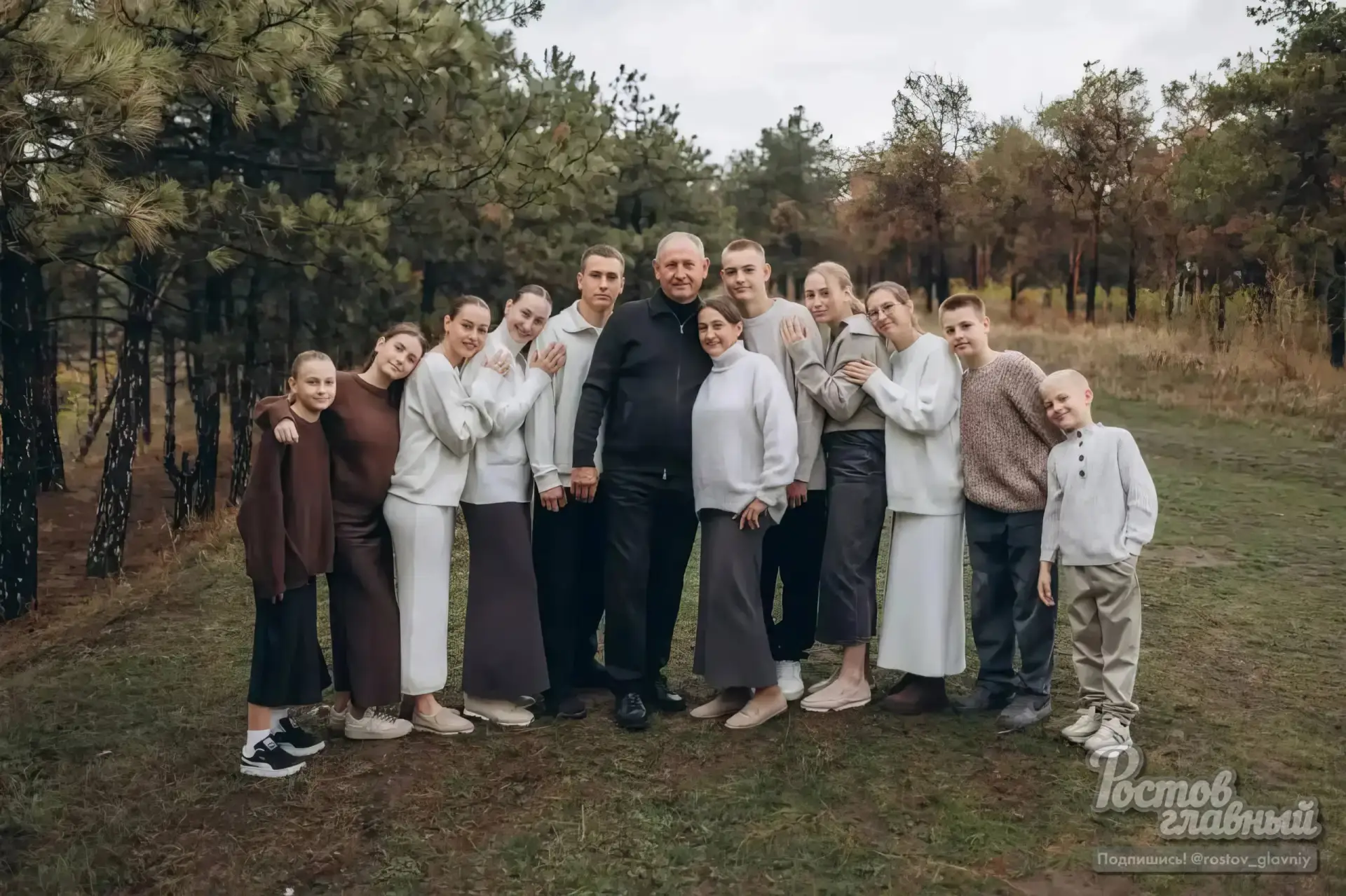 👩‍ Мама 11 детей из Каменоломни стала "Матерью-героиней". Указ подписал Владимир Путин.