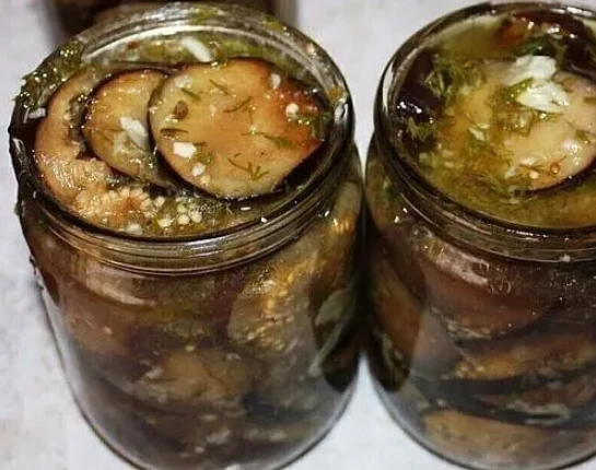 Баклажаны с чесноком