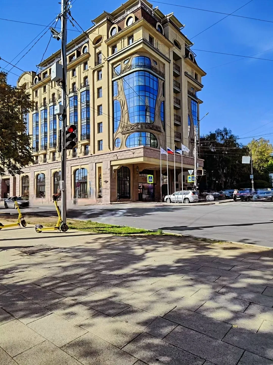 Доброе утро, друзья! Отличного вам дня и хорошего настроения!