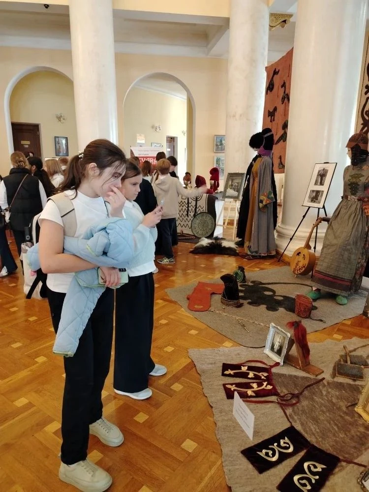 Дни Ингушетии в Сочи: погружение в культуру и искусство!  С 25 по 27 апреля Зимний театр Сочи распах