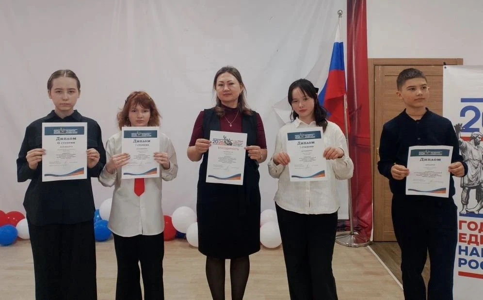 Сегодня в нашей школе, МОУ ООШ п.ст. Лесная, прошел замечательный праздник! Мы награжда...