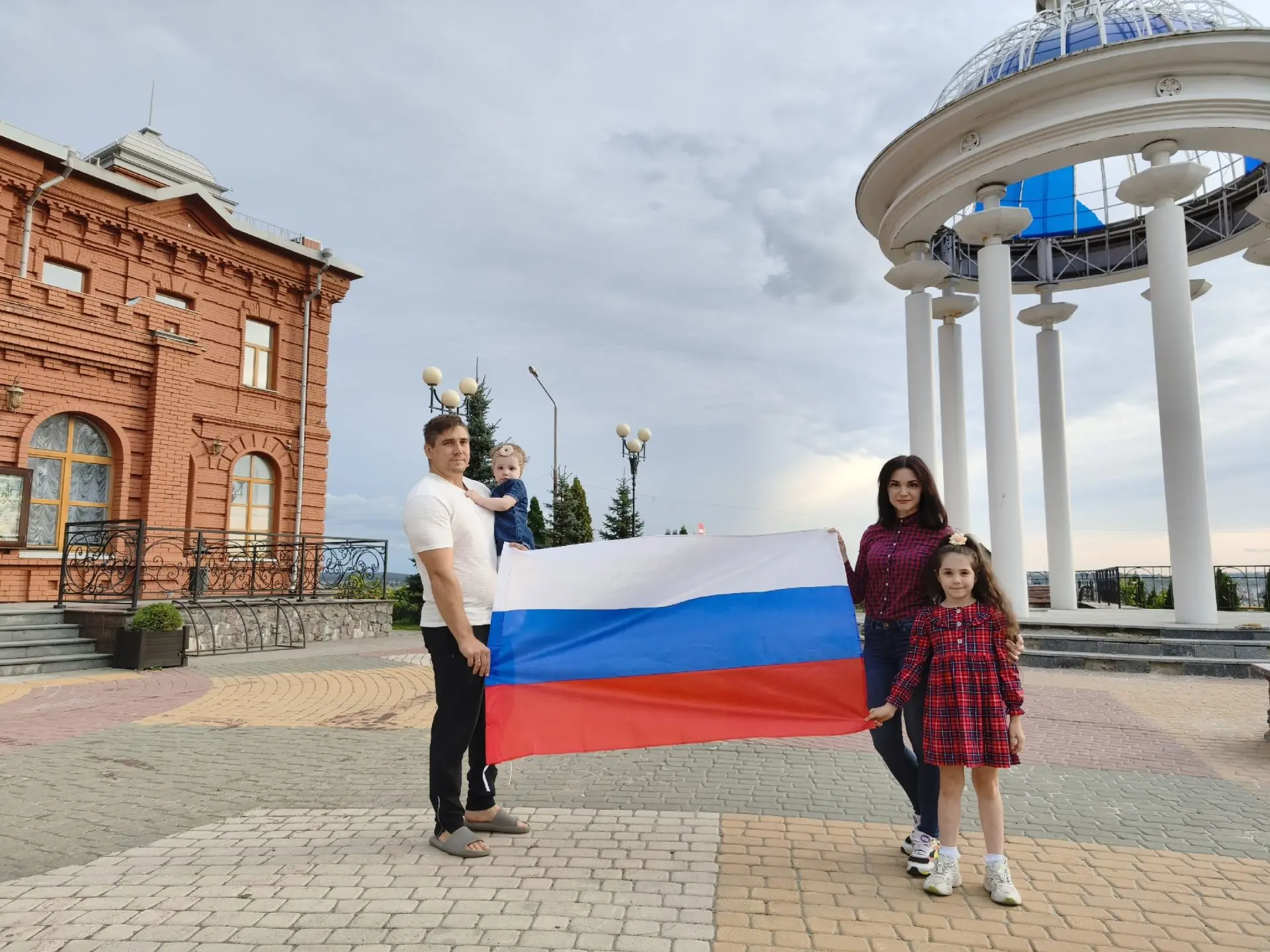 🇷🇺День Государственного флага Российской Федерации отмечается ежегодно 2️⃣2️⃣ августа.🗓
