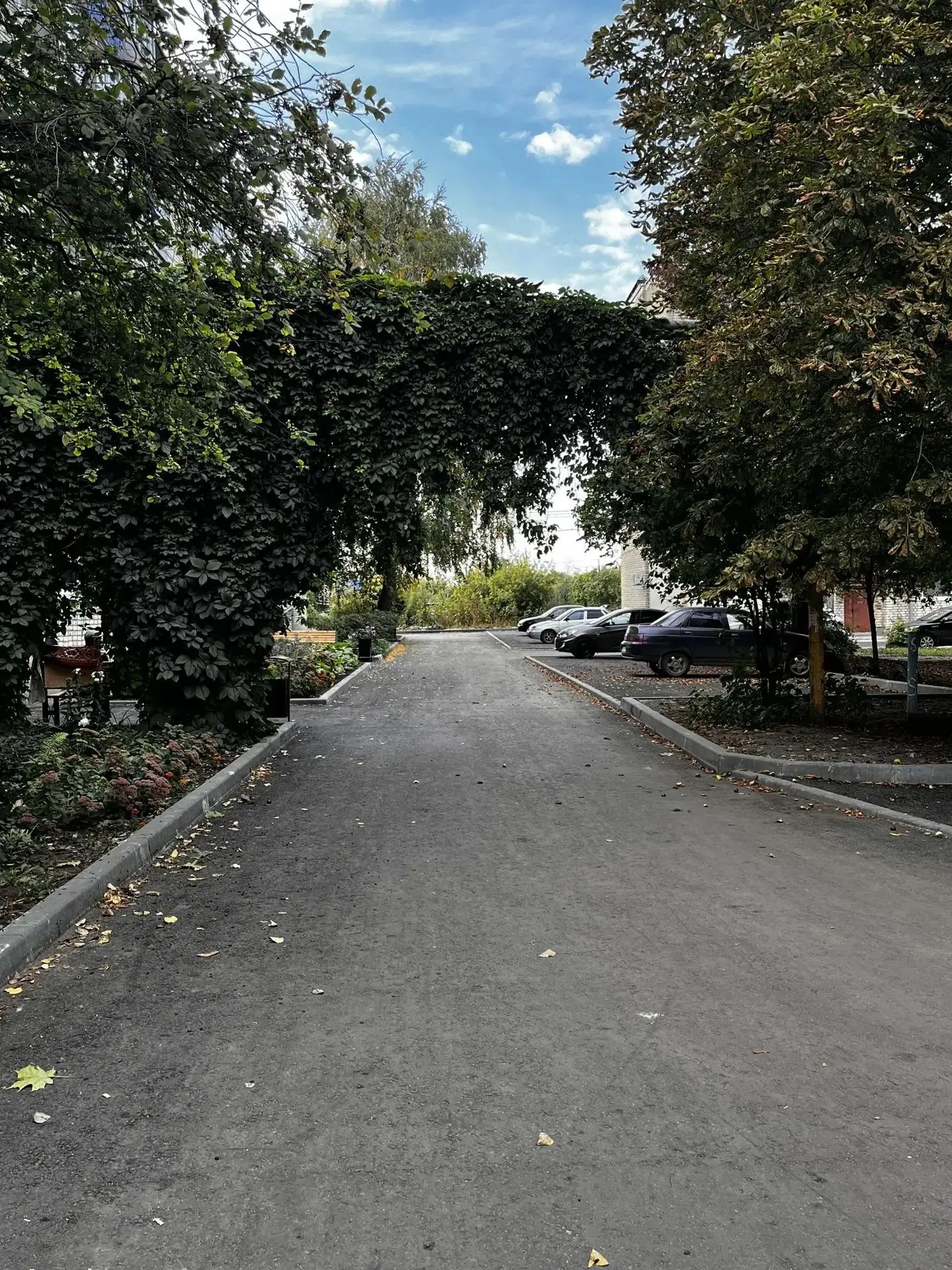 Продаётся двухкомнатная квартира по ул. Ильича д. 2, 5 этаж 5-ти этажного дома, комнаты...