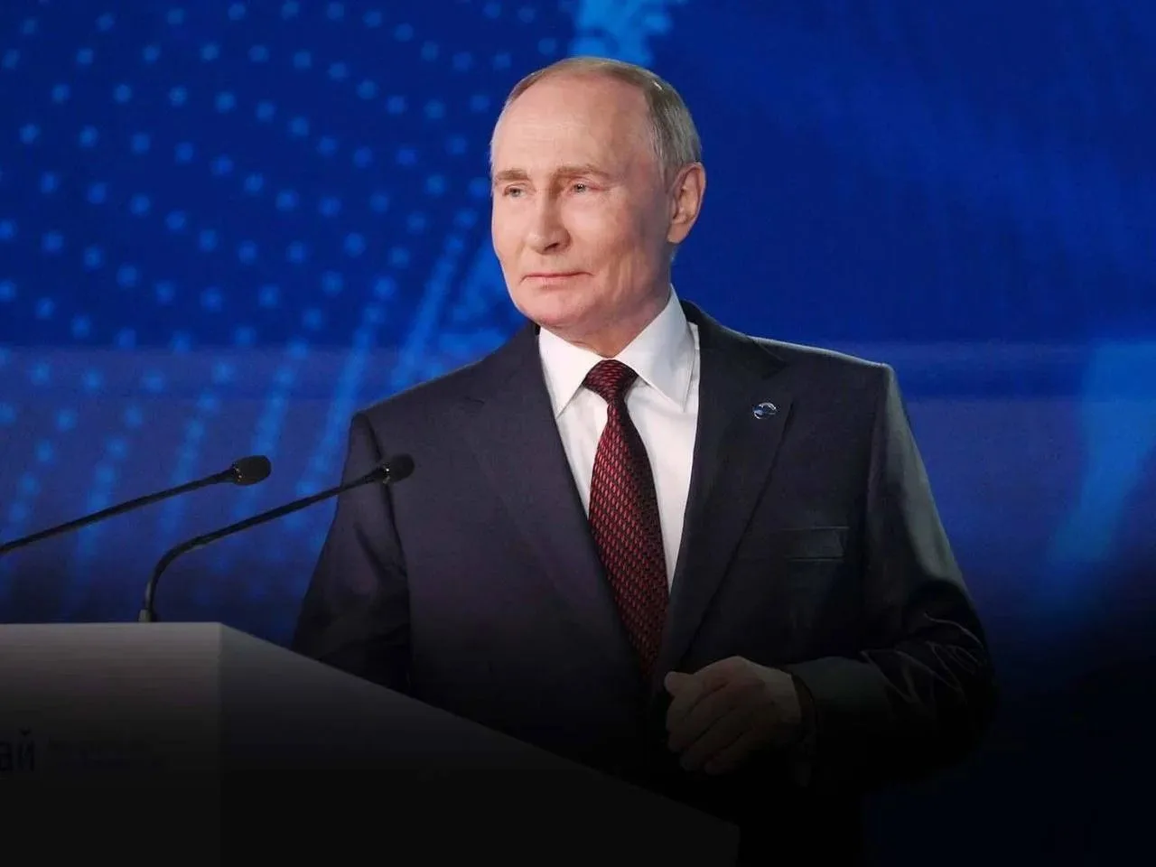 Сегодня день рождения отмечает Президент Российской Федерации Владимир Владимирович Пут...