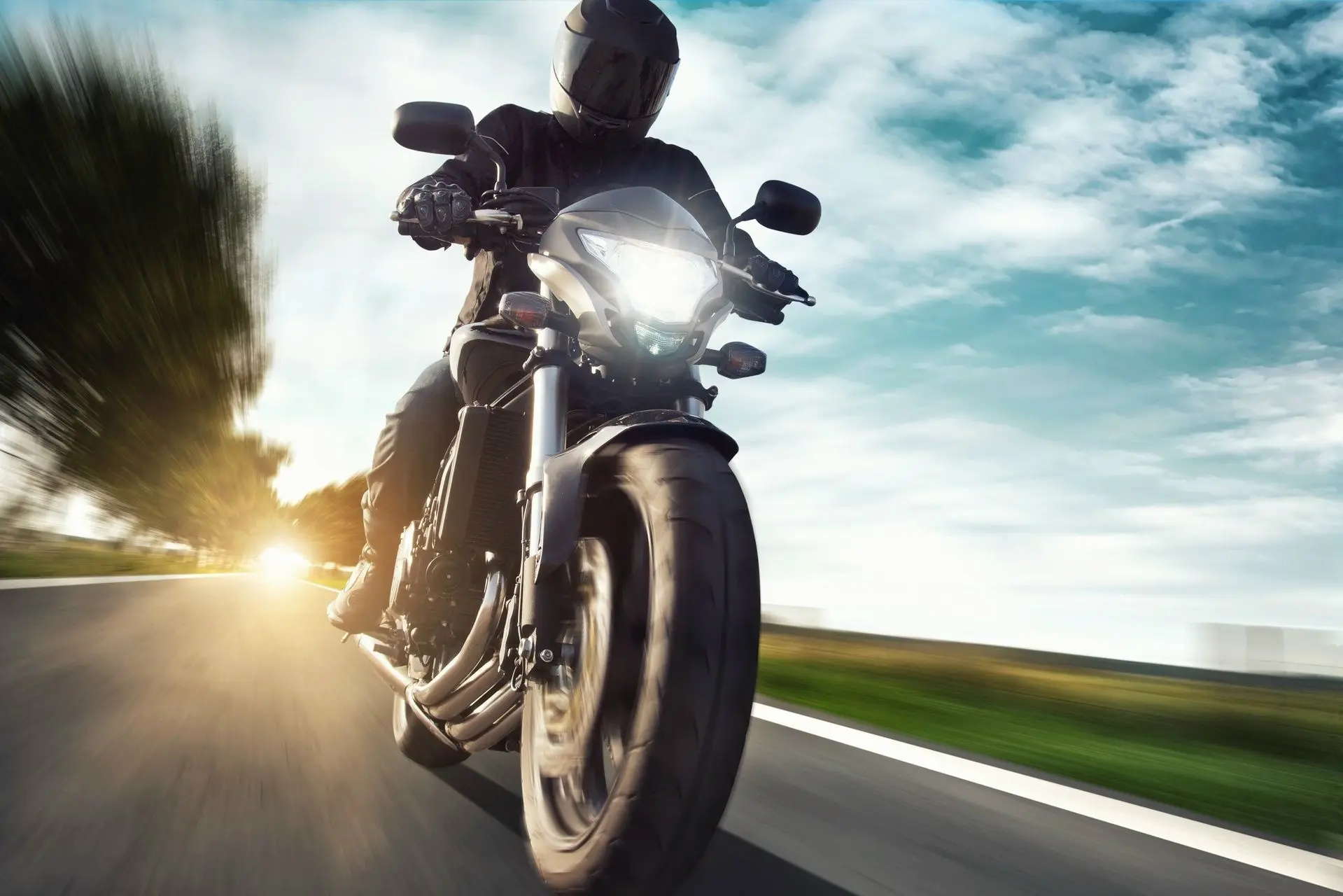 🏍 Госавтоинспекция напоминает: безопасность на дороге — общее дело!

Уважаемые любители мототранспо