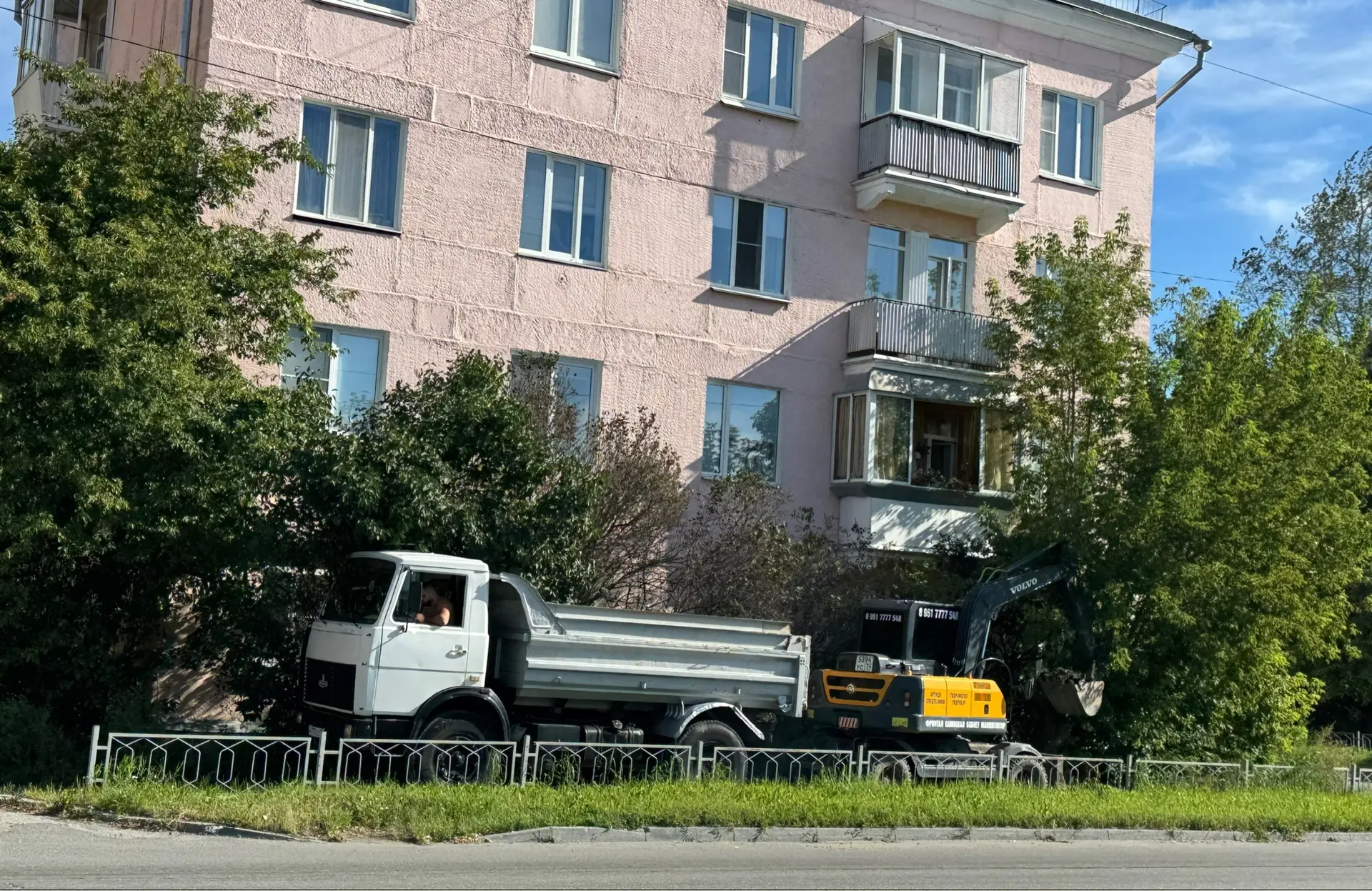 Новый день - новые раскопки в Снежинске 😅