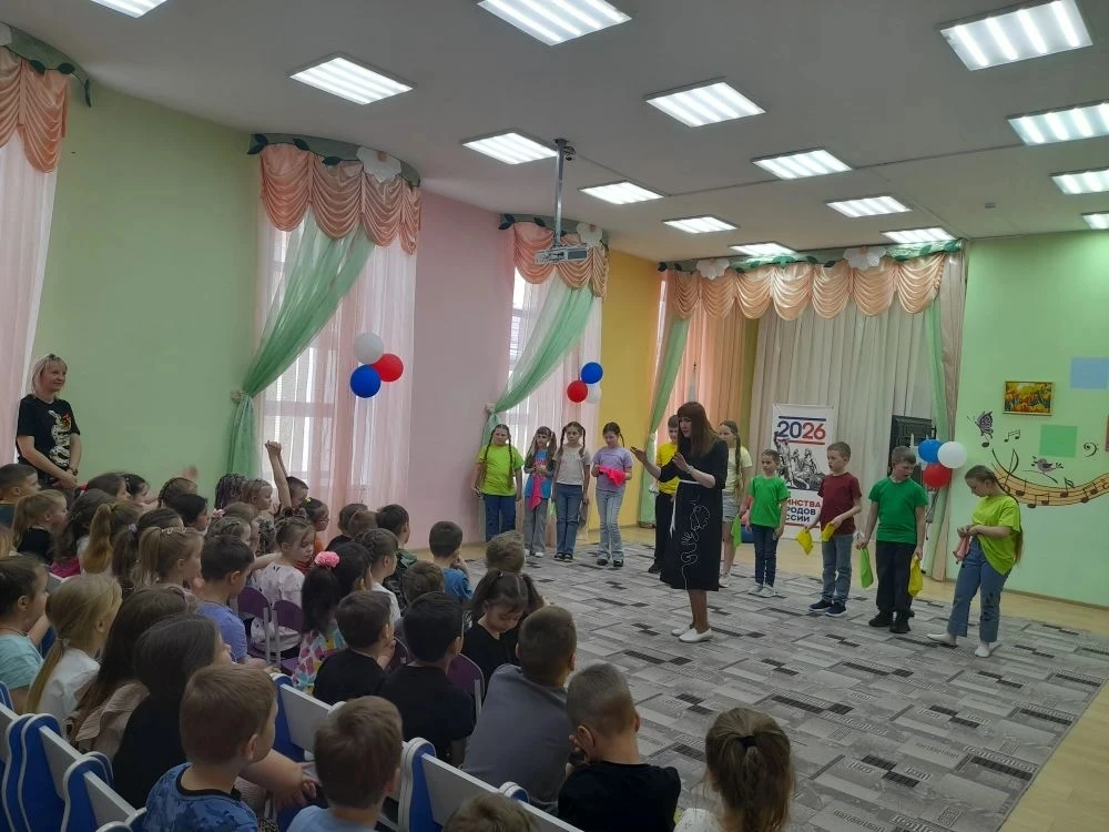 30 апреля учащиеся отделения театрального искусства с преподавателем Сак Оксаной Николаевной выступи