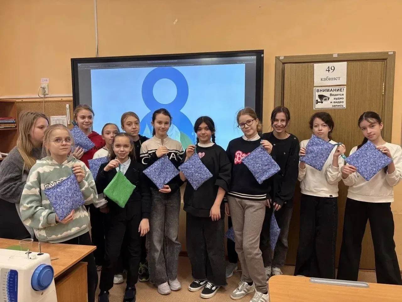 🧵Мастер-класс с заботой о мамах  У активистов Движения Первых прошёл тёплый и творческий мастер-клас