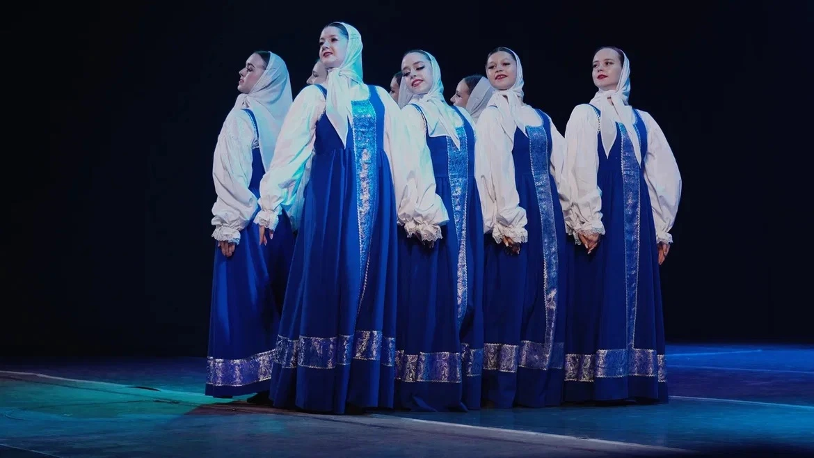 Ярко и красиво подвели итоги года! ✨  На сцене Зимнего театра прошел традиционный отчетный концерт о