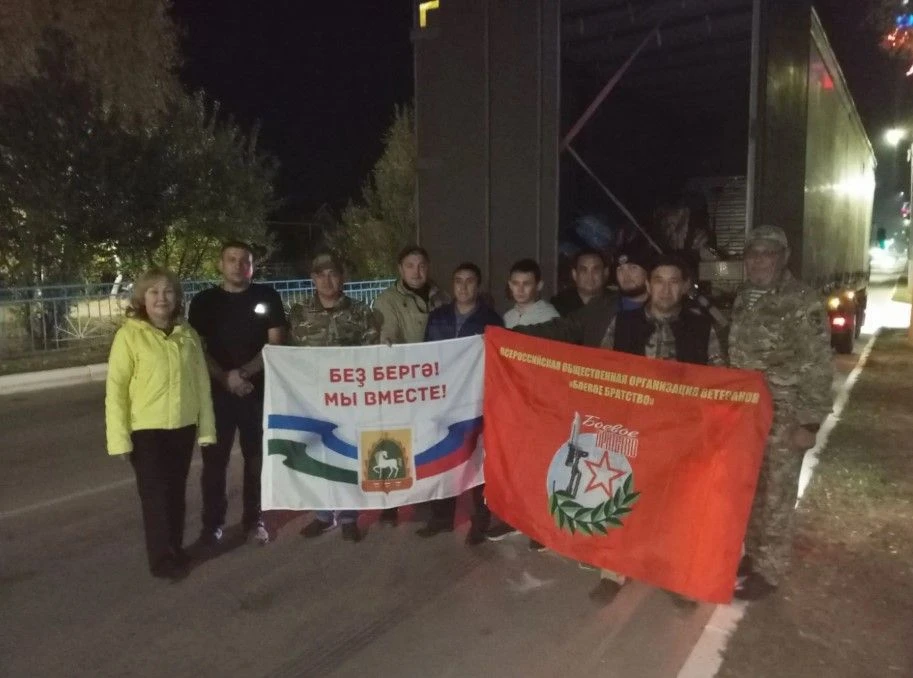 Наш боец с позывным «Сэнсэй» вернулся с передовой, чтобы получить гуманитарную помощь. ...