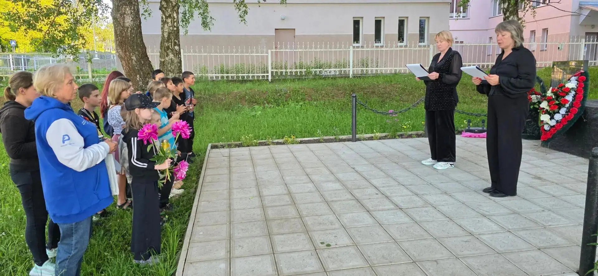 Никто не забыт, ничто не забыто. 🕯️
21 июня, в преддверии Дня Памяти и Скорби Энтузиастский ДК прин