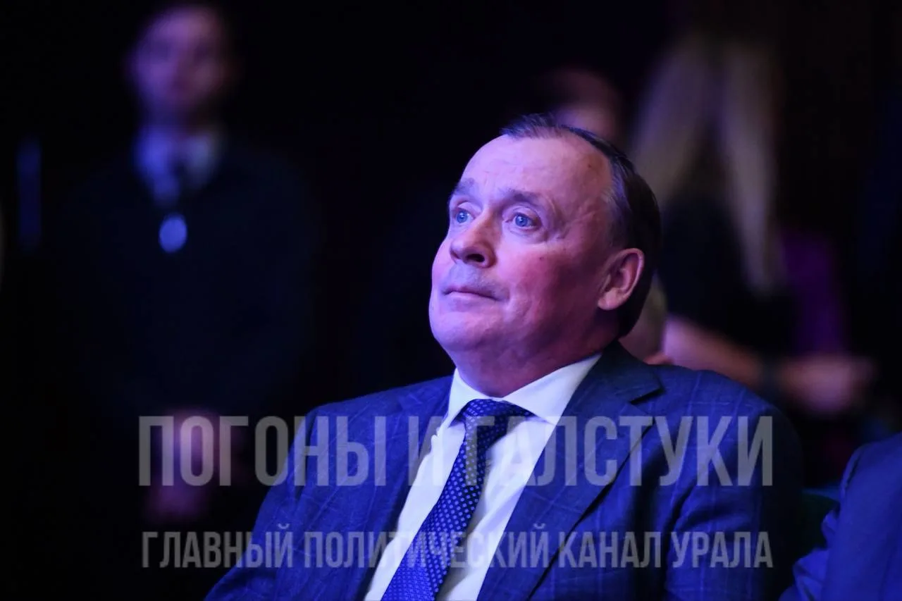 Судьбу мэра Екатеринбурга Орлова опять подвесили. Сегодня на кадровой комиссии уральско...