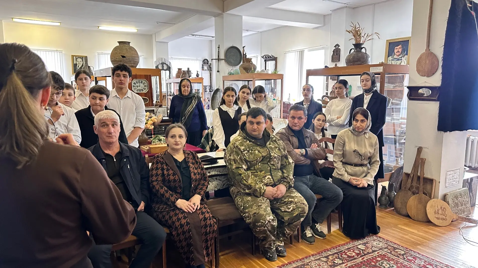 🇷🇺 Уроки мужества для девятиклассников: прошлое и настоящее Героев Отечества  🗓️Учащиеся 9 «Д» класс