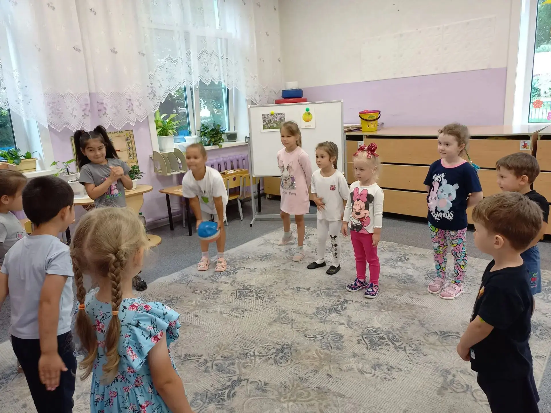 19.08.26г. Разновозрастная группа. Развлечение " Яблочный спас". Воспитатели: Власова М...