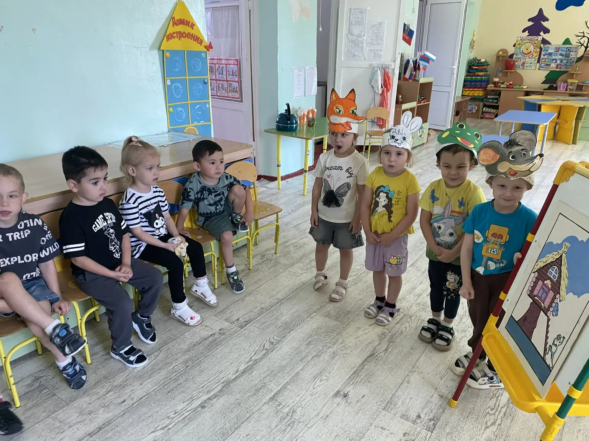 Закулисье младшей группы