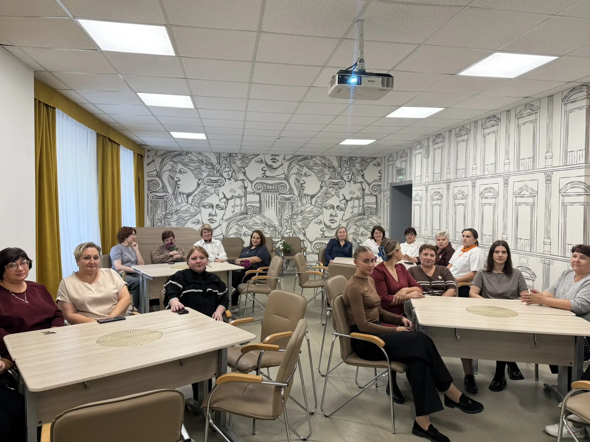 Педагоги школы сыграли в «Свою игру» в честь Дня учителя👩‍🏫