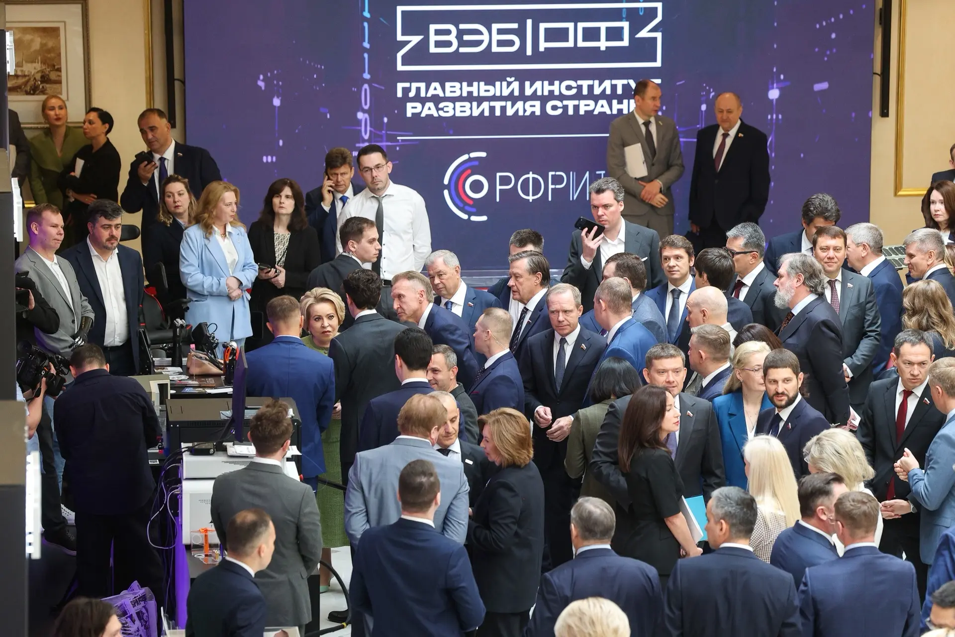 Разработки МЕТИЗ — на Технологической выставке Группы ВЭБ в Совете Федерации.