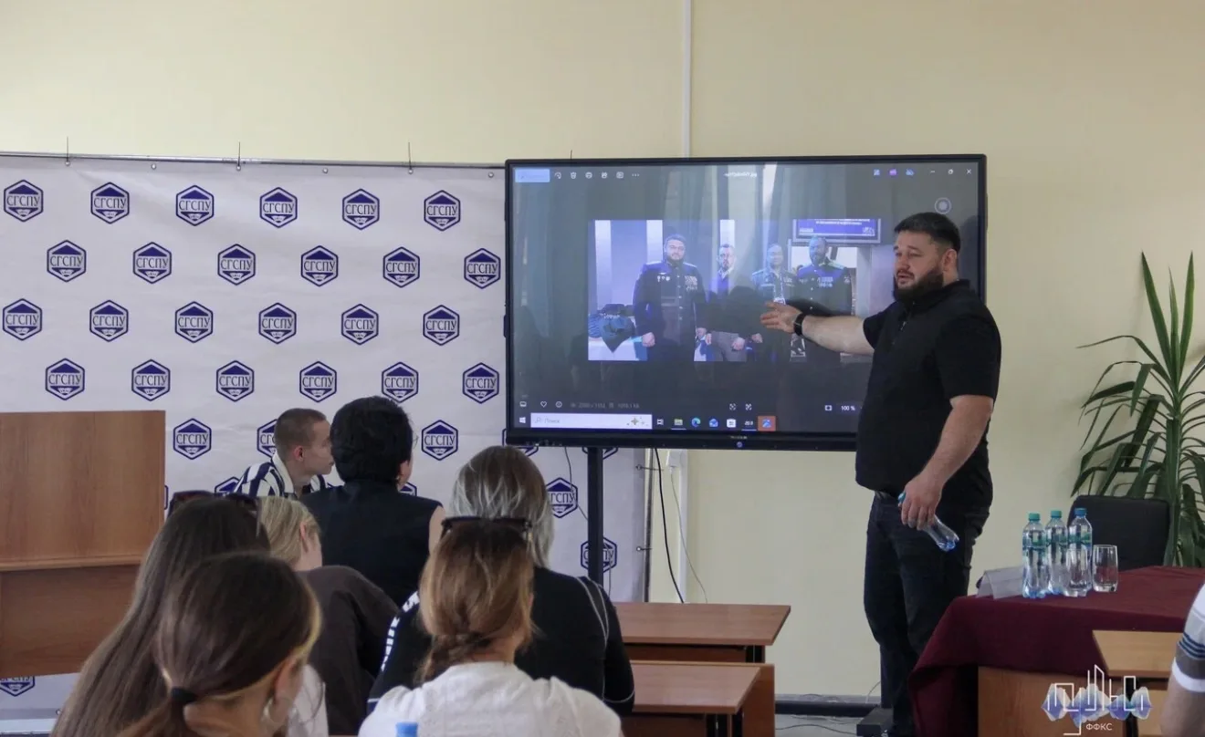 Сегодня наши студенты пообщались с Рамисом Зуфаровичем Терегуловым, выдающимся российским спортсмено