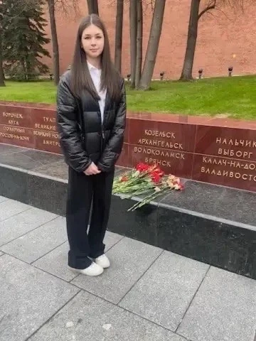 Накануне Дня Победы учащиеся Школы Ломоносова приняли участие в военно-патриотической акции «Победа»