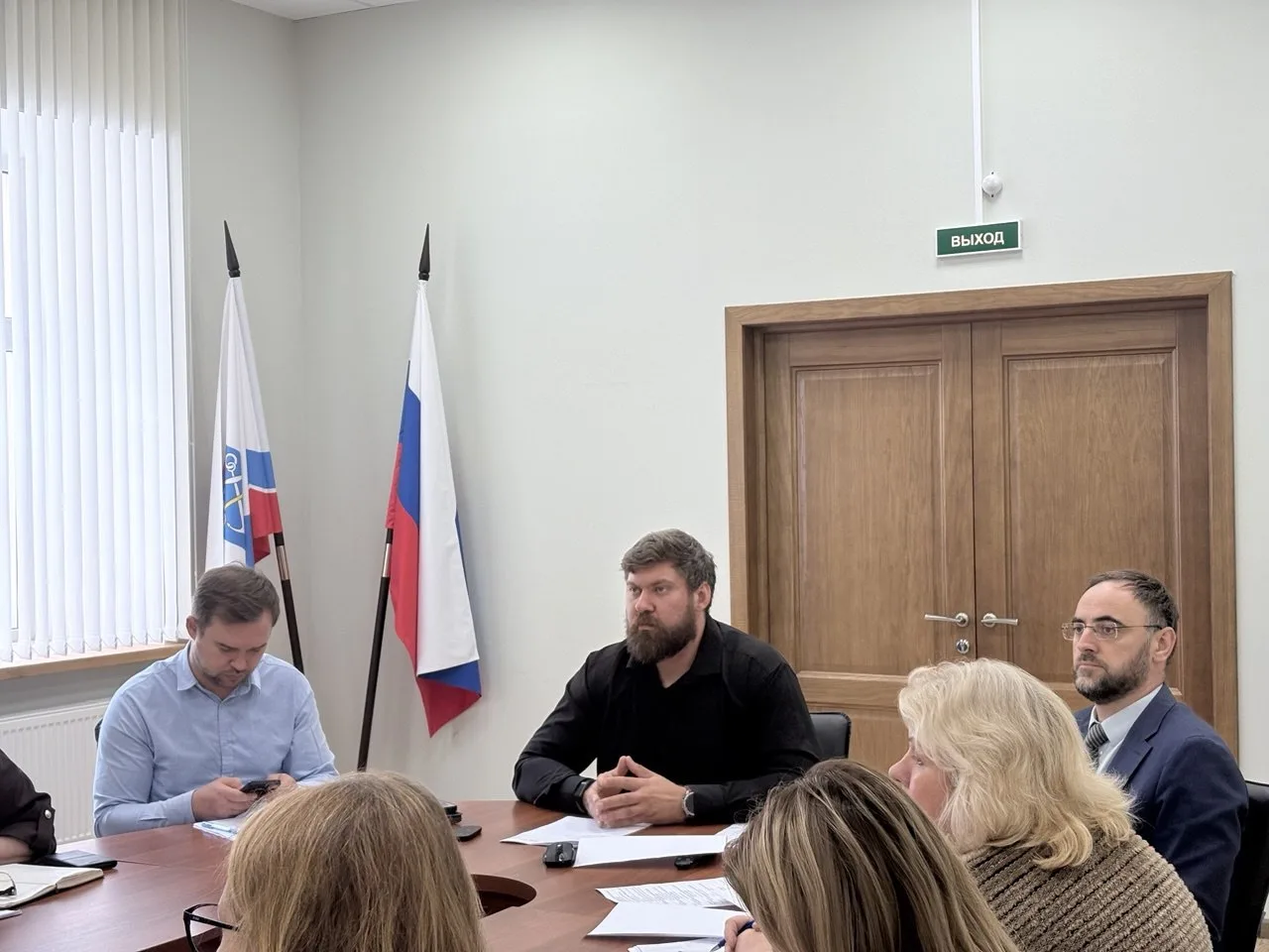 В комитете по строительству Ленинградской области прошел еженедельный штаб под председа...