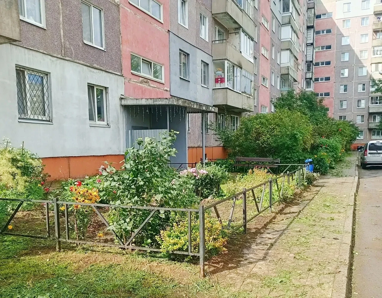 Привели в порядок двор на Р. Люксембург, 66
