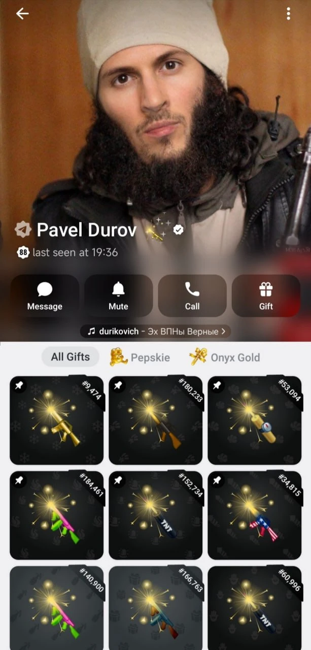 😁Павел Дуров* «вооружился» в Telegram: в профиле основателя появились необычные подарки

Пользовате