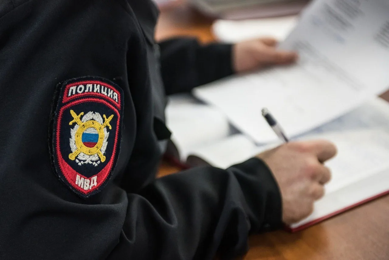 В Кировском округе возбуждено уголовное дело по факту угрозы убийством на почве ревности  🚨️В дежурн