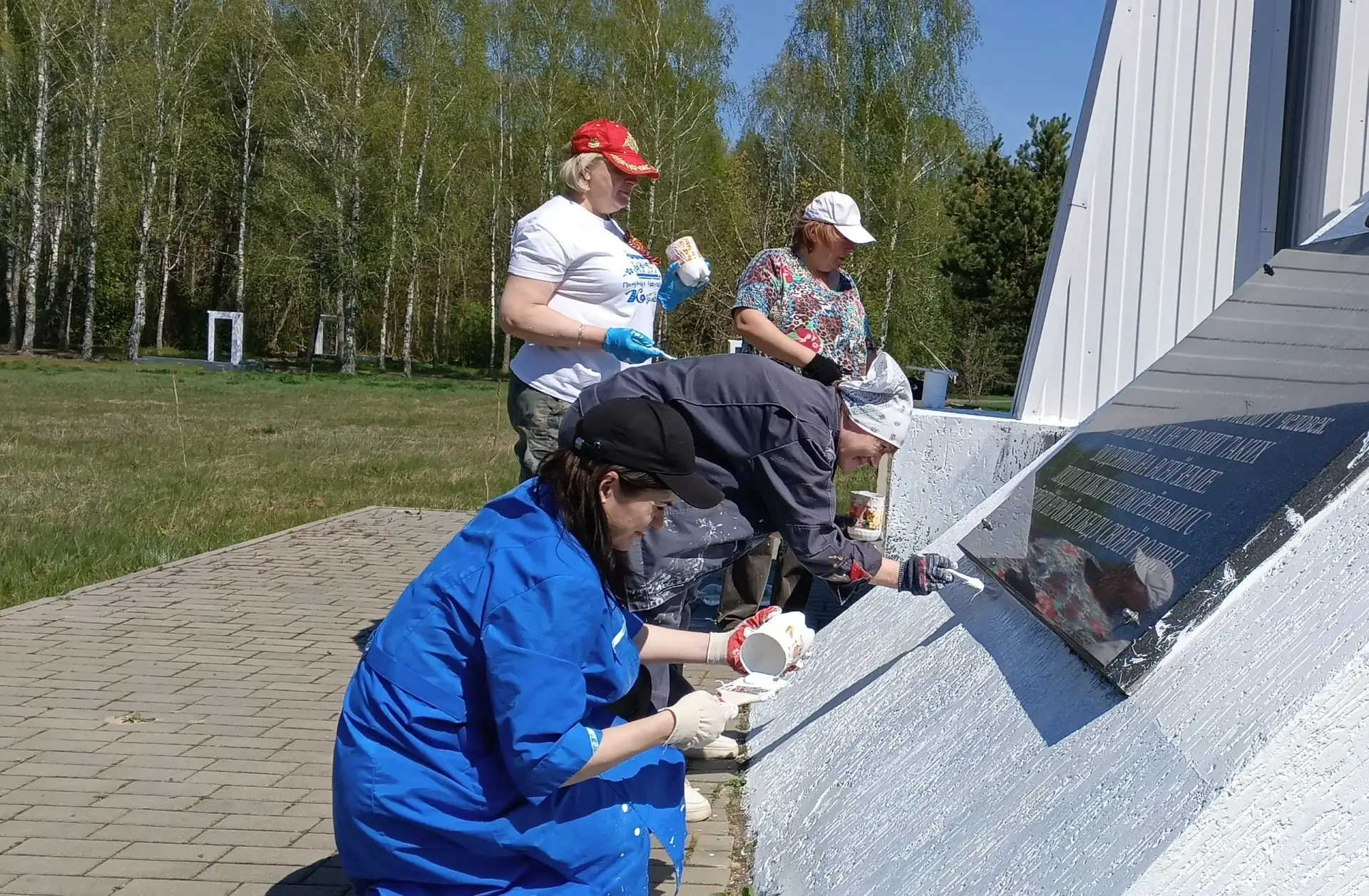 💫В преддверии Дня Победы на мемориальном комплексе "Речечка" и в населенных пунктах района проводитс