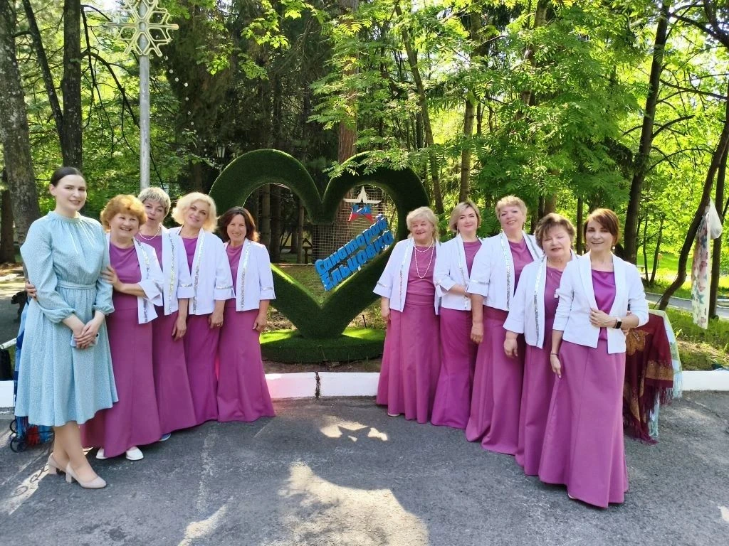 ⭐ ЗАЩИТНИКАМ ОТЕЧЕСТВА ⭐
🎤 7 июня творческий коллектив МБУ ДК «Крылья Сибири» — народный самодеятел