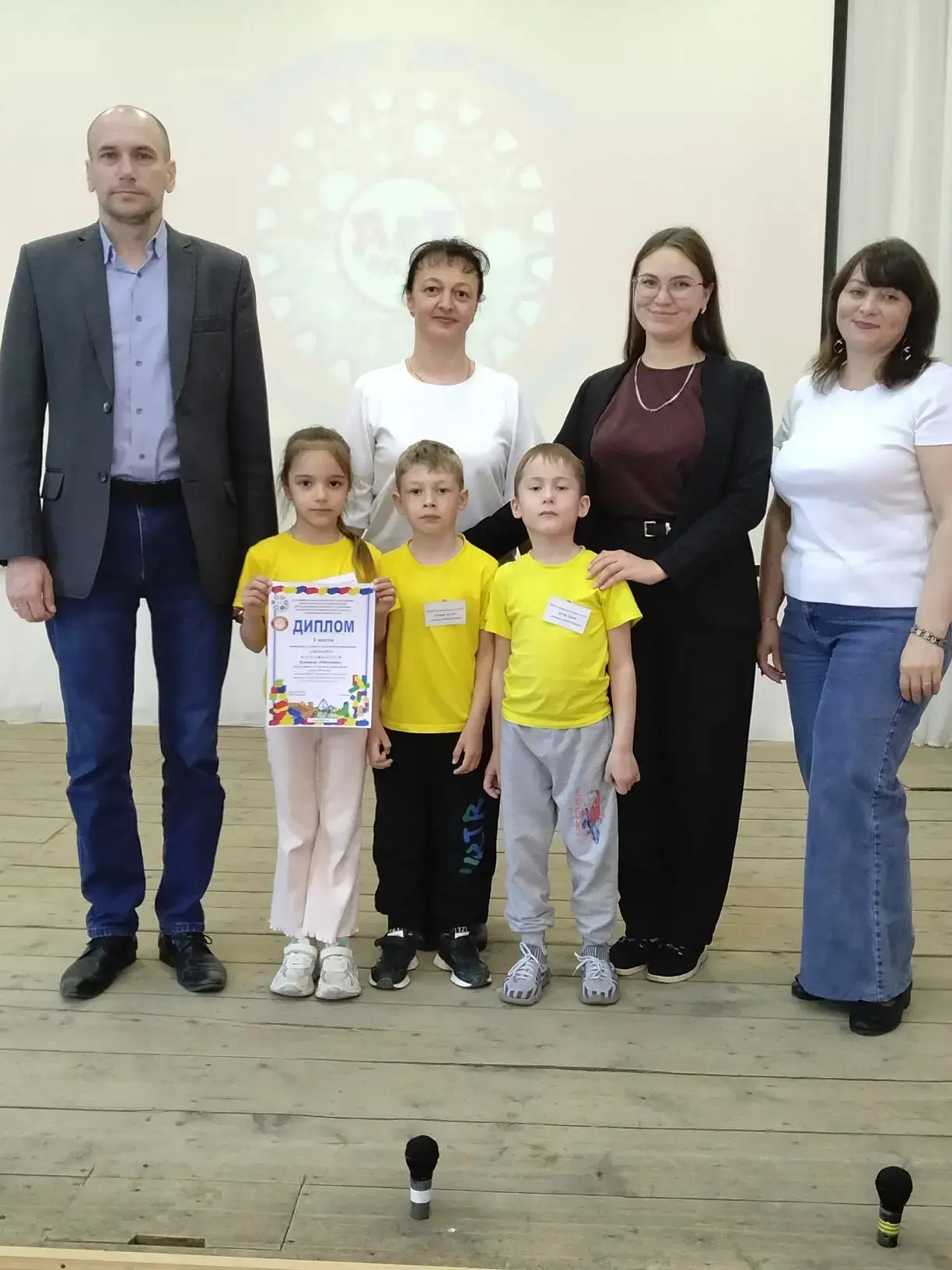 Ура! Наши юные таланты покорили вершину! 🎉