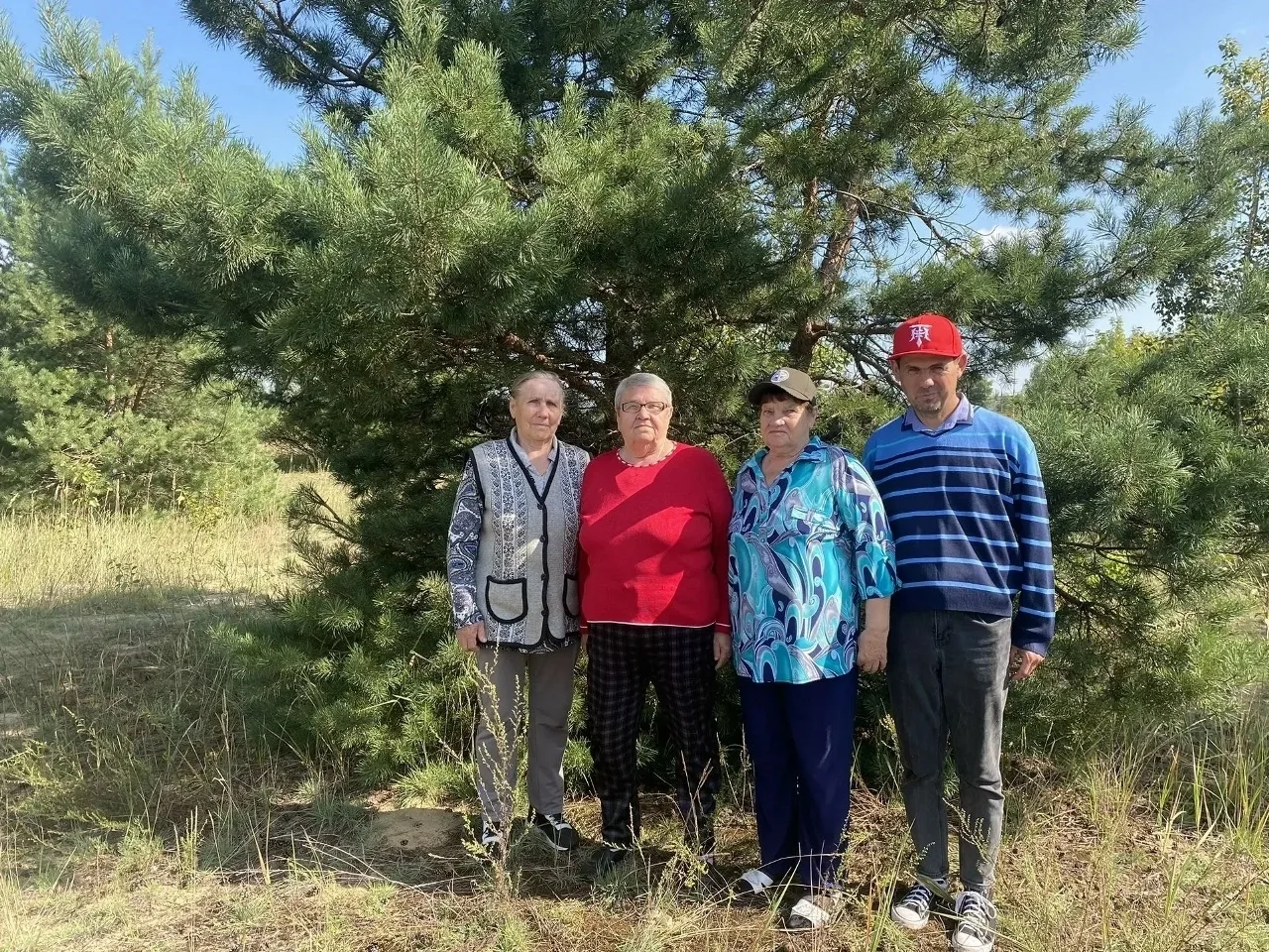 🌲🍎 Чудесный день на свежем воздухе! ☀️🧺