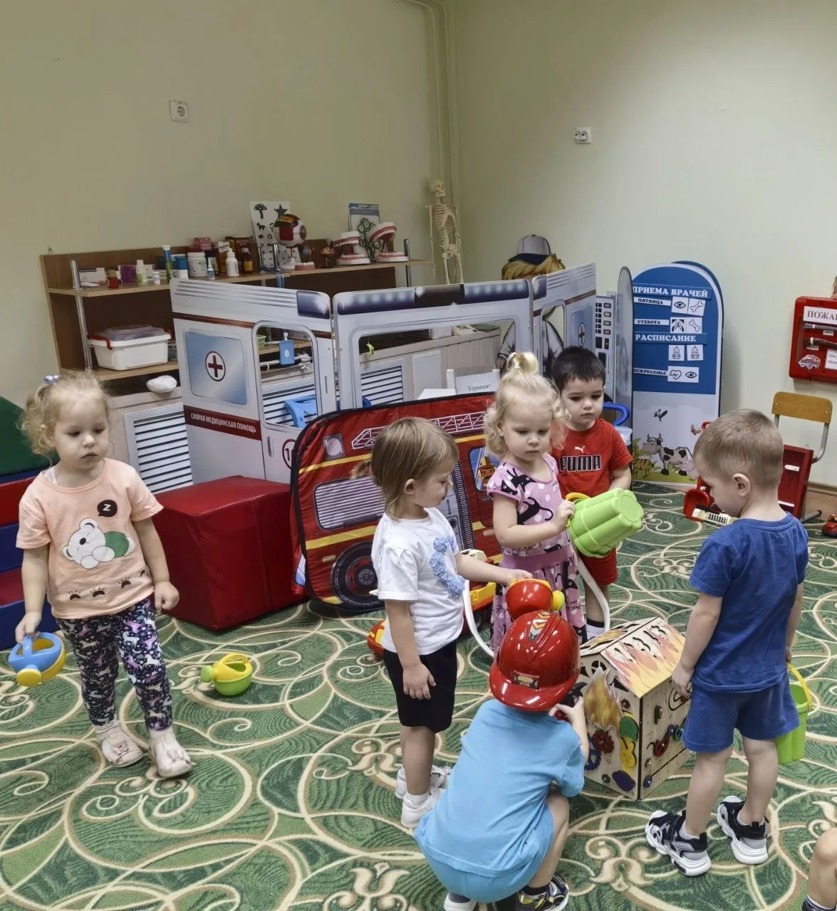Каждый ребенок очень рад посетить наш Профиград!

Дети группы "Неваляшки" впервые побывали в профори