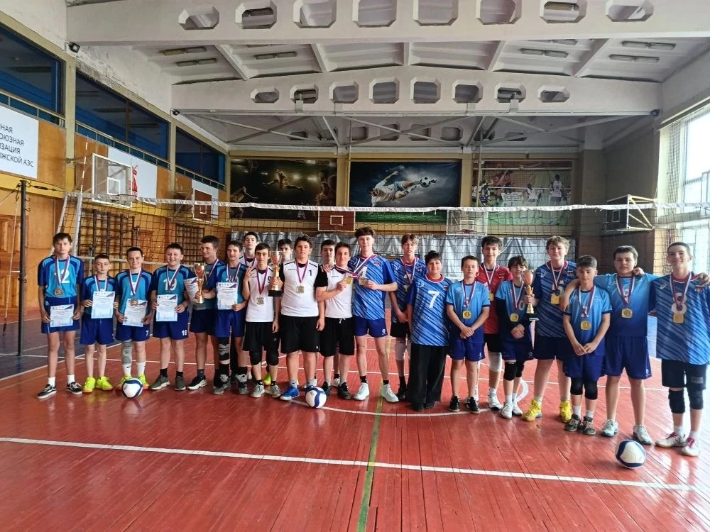 🏐  Волейбольный турнир в Энергодаре ко Дню космонавтики